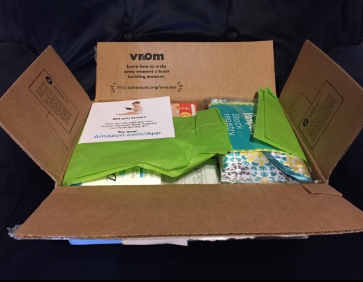 what's in amazon baby registry welcome box 1